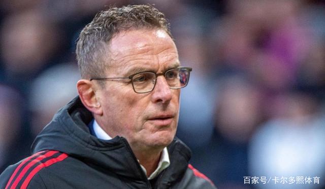 包含葡萄牙体育赛后单刀错失，志在英超名次提升，管理层满意，心理建设被强调的词条