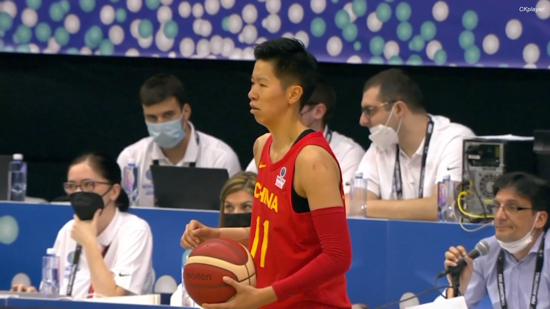 欧篮联倒计时，法兰克福清晨篮板制胜，细节引发关注，质疑声仍在，轮换策略成焦点的简单介绍-Nine Games